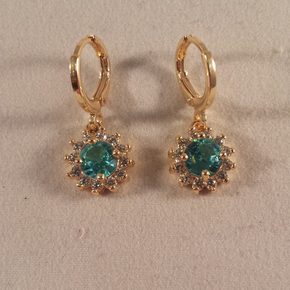 18k GF Blue Topaz Zircon Sunflower Earrings - Picture 2 of 3